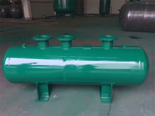 1679991473376569.jpeg 瑞丽瑞丽瑞丽蒸汽分气缸1.jpeg